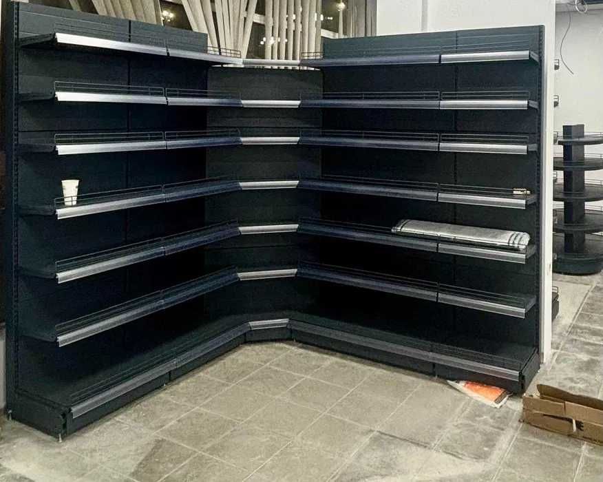 Метални стелажи за магазини - търговско оборудване ново