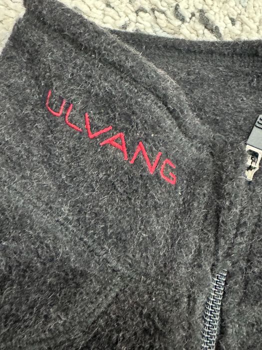 Вълнен пуловер ULVANG .Размер М