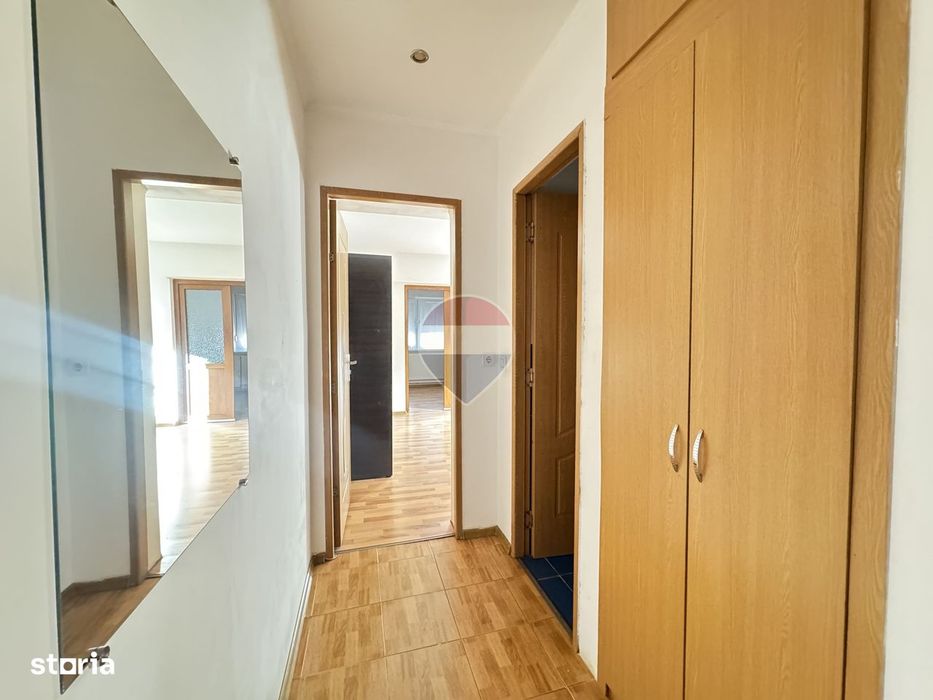 Apartament 2 camere, central Mediaș – Str. Ion Creangă, etaj 2, balcon