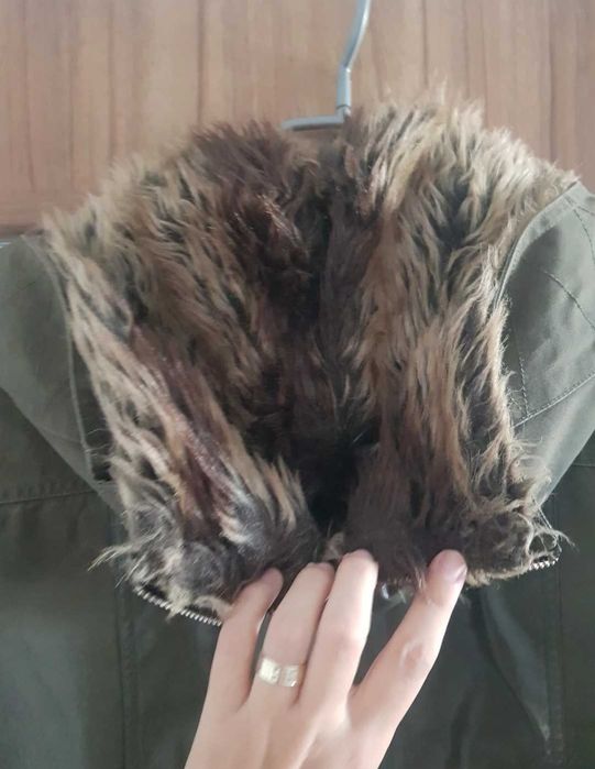 Geaca parka pentru dame cu blăniță detașabilă