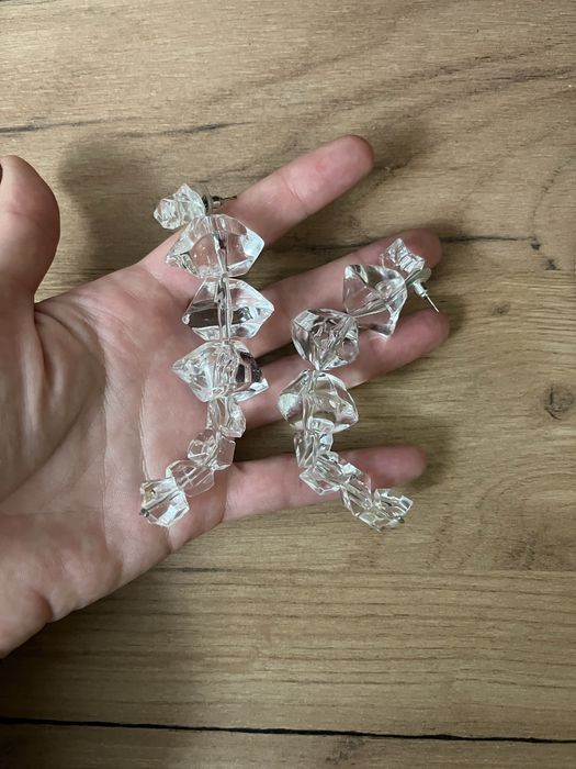 Длинные акриловые серьги