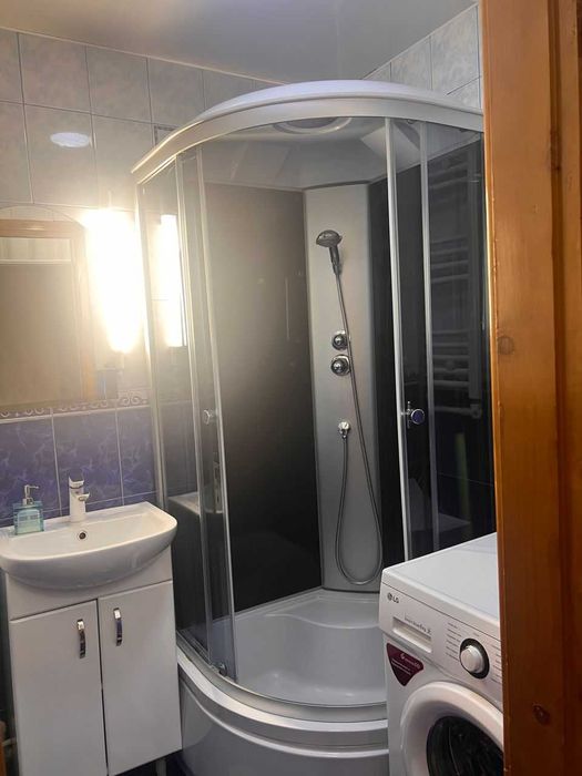 Дава се под наем Двустаен апартамент в София, Младост 2 - 67 кв.м за 375 € - Снимка #2