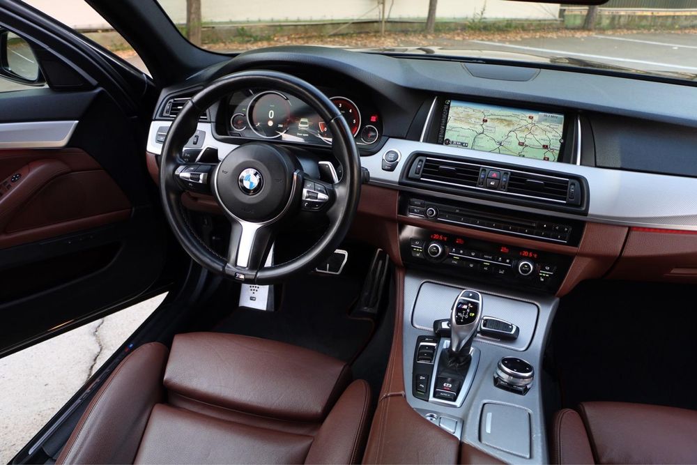 BMW  SERIA 5  F10 M550D