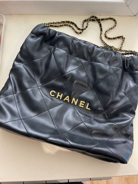 Продам сумку Chanel