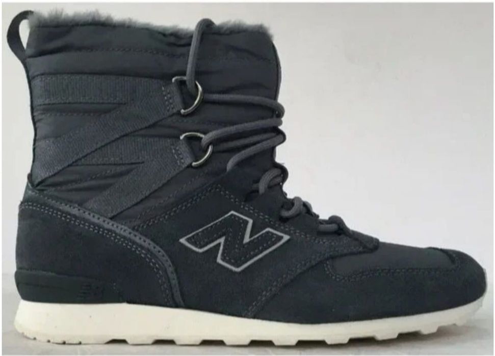 Женские ботинки New Balance