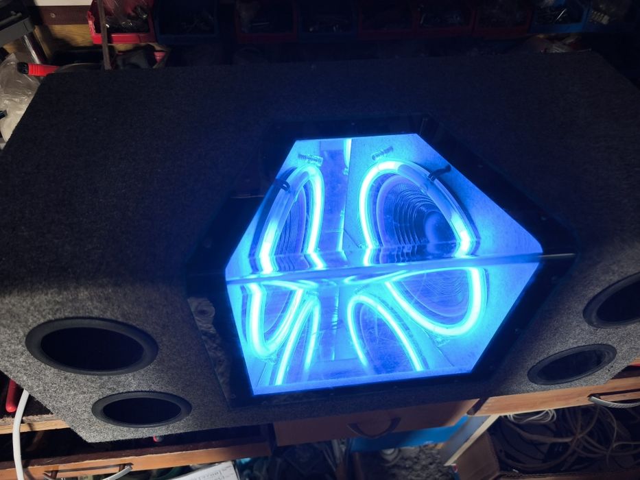 Субуфер  за кола