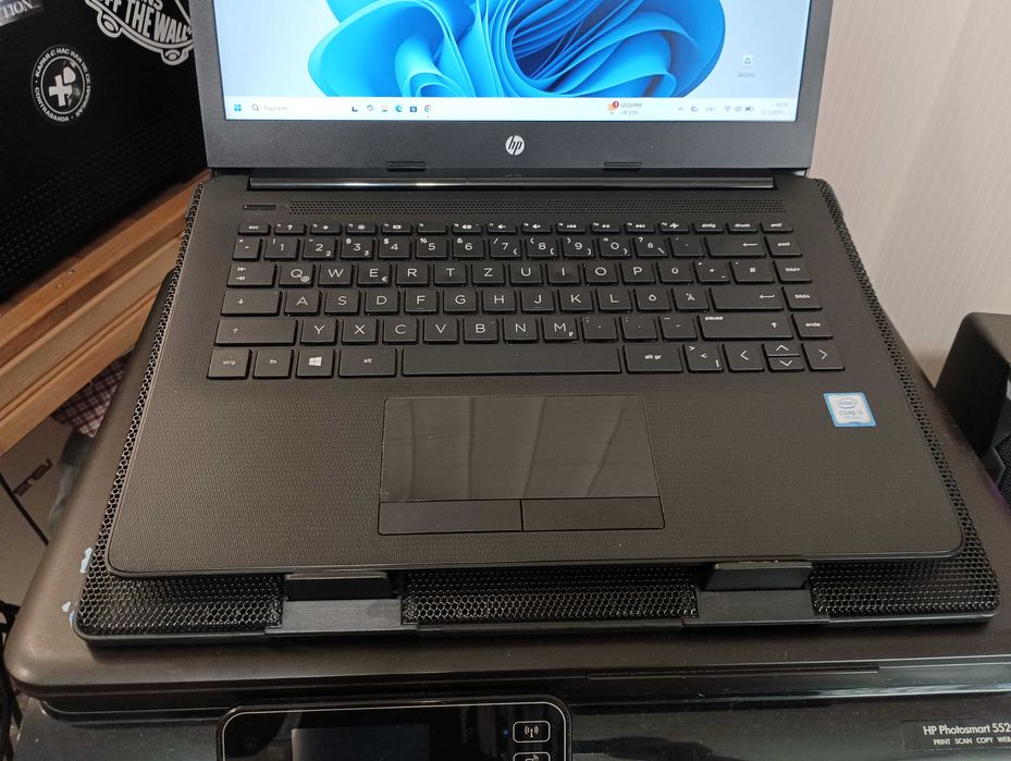 Лаптоп HP Notebook - 14-ck0101ng i3-7020U / 14"