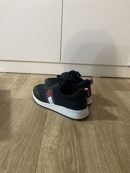 Кроссовки Tommy Hilfiger 36 размер