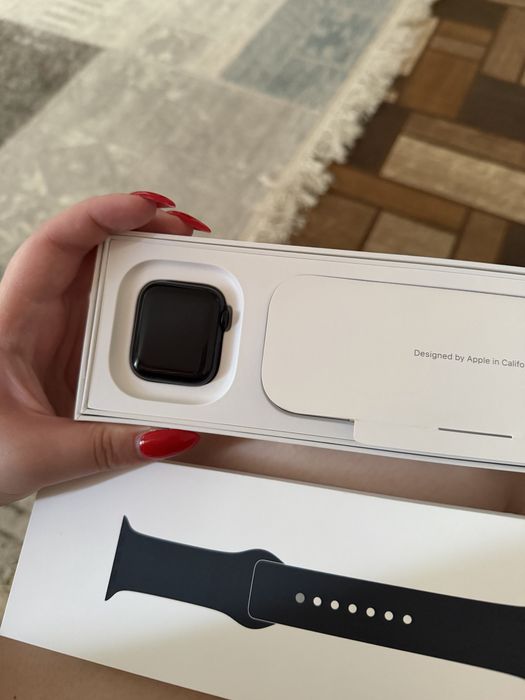 Apple Watch SE Gen 2 40 мм