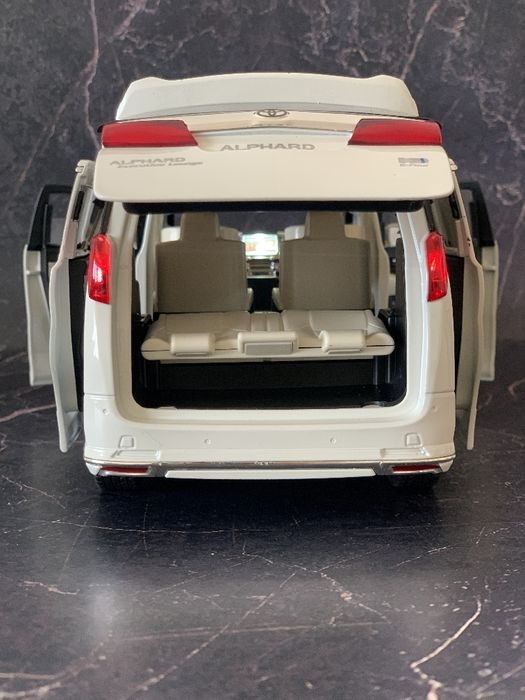 Срочно продам Toyota Alphard Limited