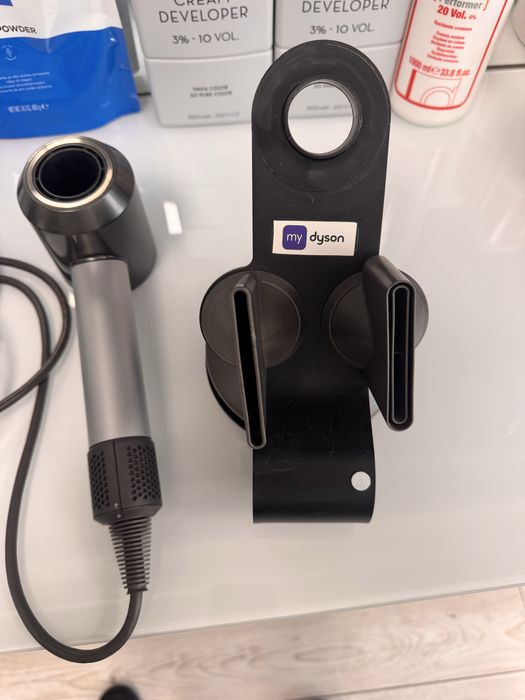 Uacator par Dyson profesional HD 11