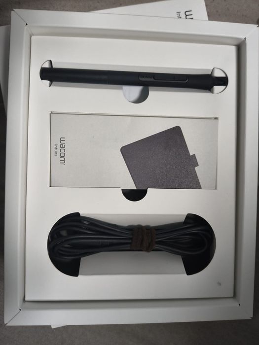 Tabletă grafică Wacom Intuos