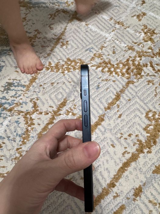 Айфон 13 темно синий продается