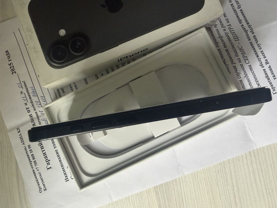 Iphone 16 с гарантией