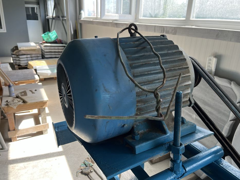 Електромотор 10 кw