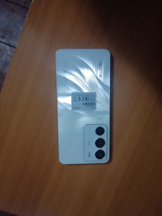 Обменяю на айфон