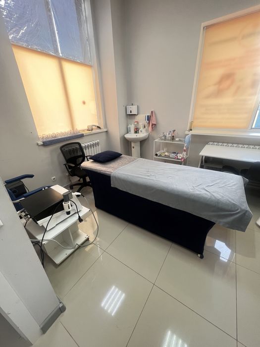 Сдам кабинет , врачи , массажисты