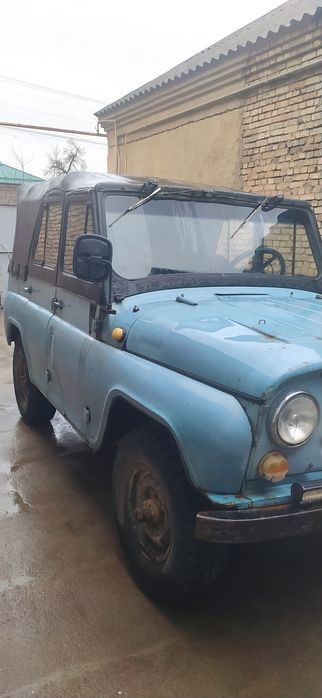 Сотилади УАЗ 469