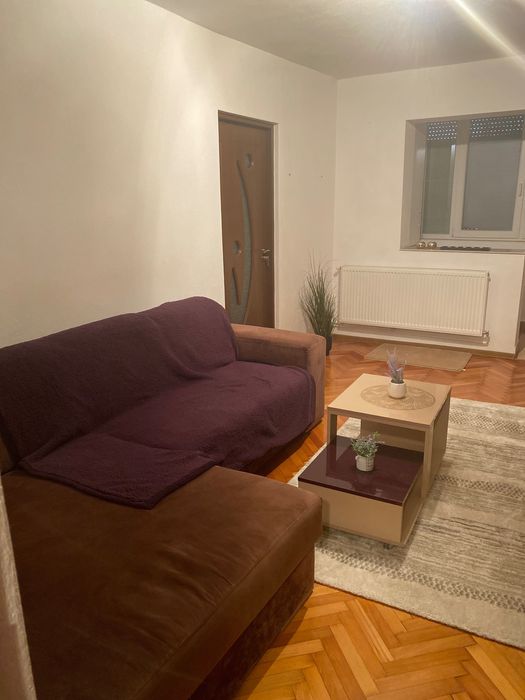 Inchiriez apartament 3 camere Vlaicu, bloc Z5