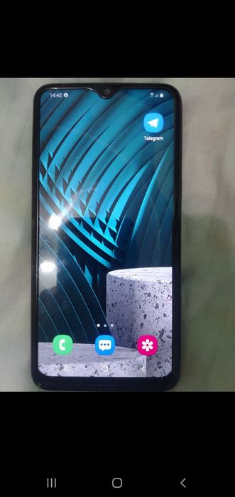 Galaxy A 10 S sotiladi xolati yaxshi