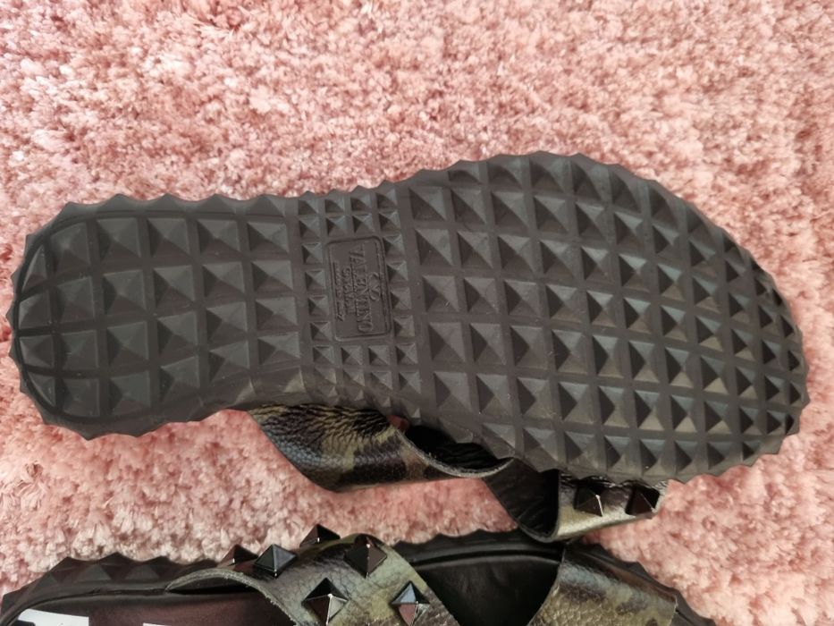 Vand papuci VALENTINO