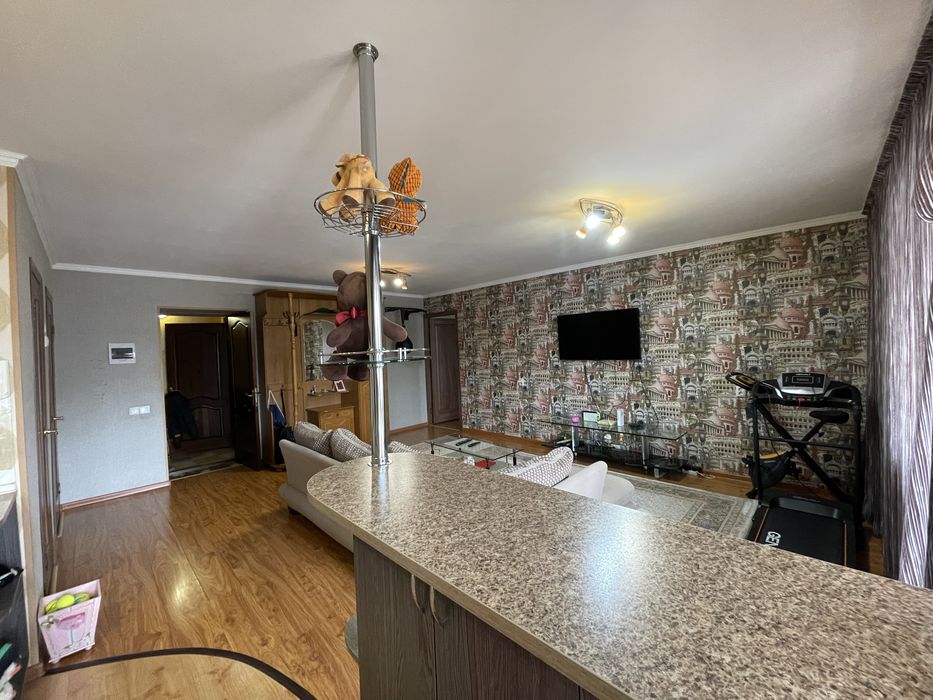 Продается 2х ком. квартира, р-н Стрелки