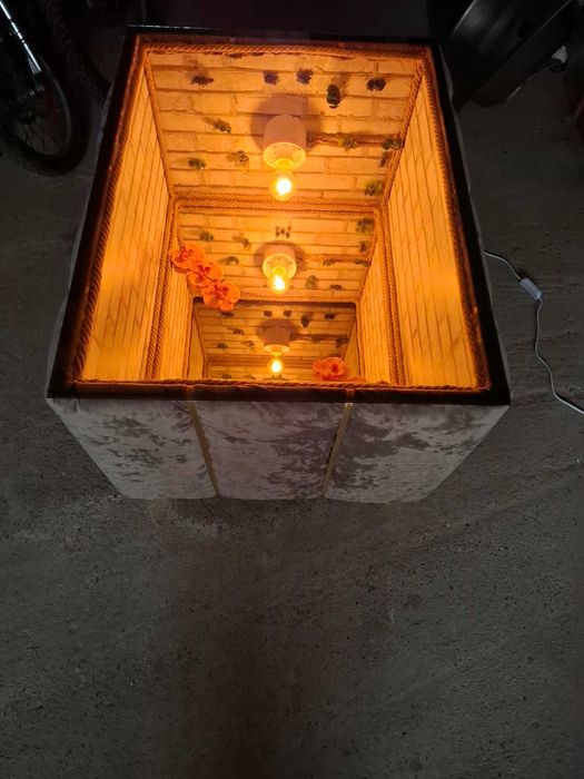 Vand măsuțe de cafea infiniti