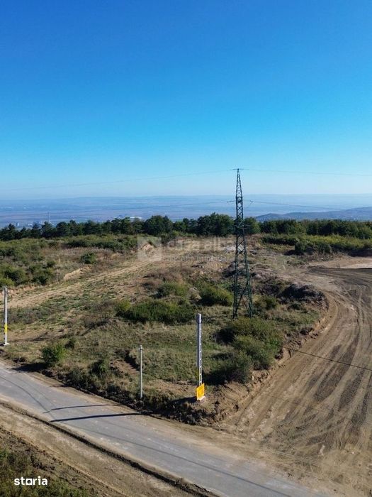 Barnova-Paun | Teren 10.000mp plan, 350m altitudine | POT 35%, CUT 0.9