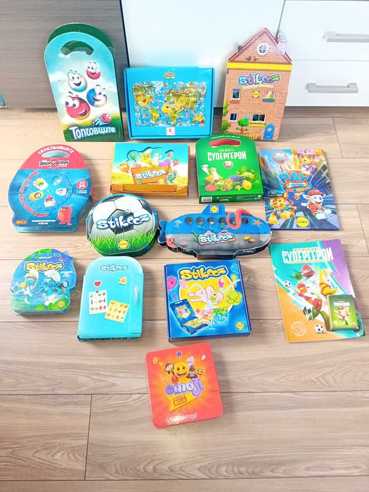 Стикита - колекции