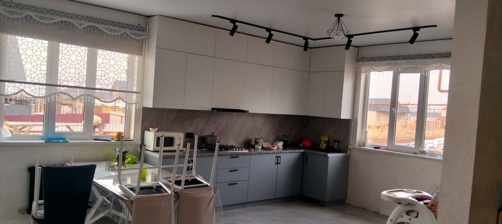 Продам дом в хорошем районе