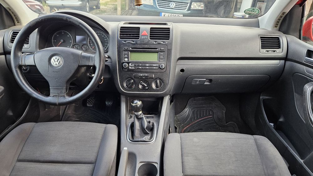 Голф 5 - 1.9 тди - 105 коня на части