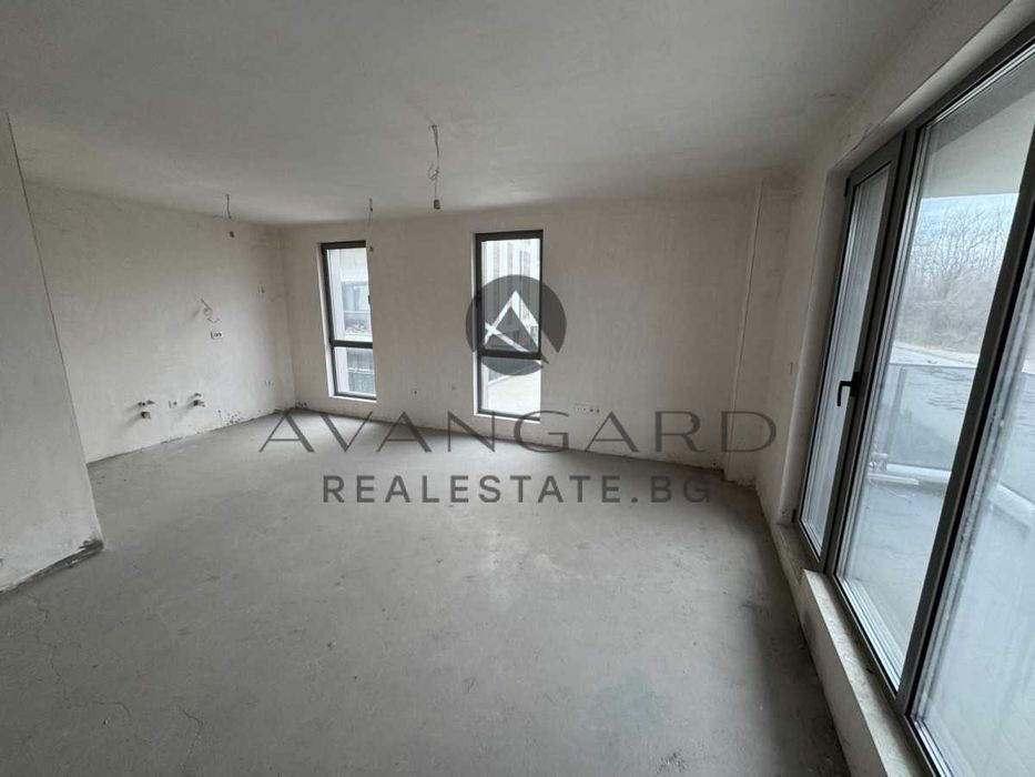 Продава се Двустаен апартамент в Пловдив, Христо Смирненски - 78 кв.м за 1031 €/кв.м - Снимка #1