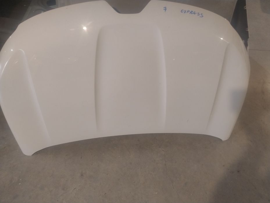 Capotă motor Renault Express