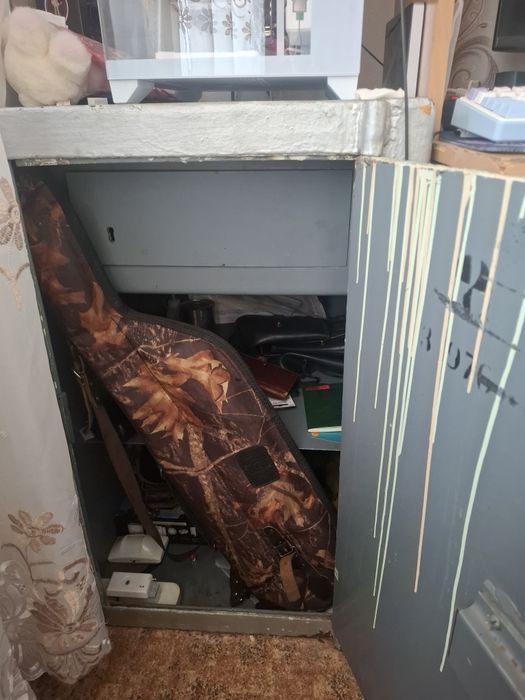 Продам сейф металл 3мм