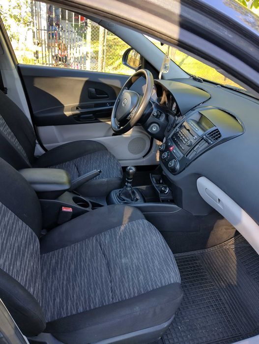 Vând KIA Ceed combi 1.4 benzină,2008