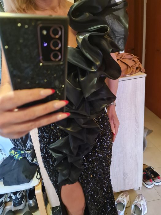 Официална рокля за повод