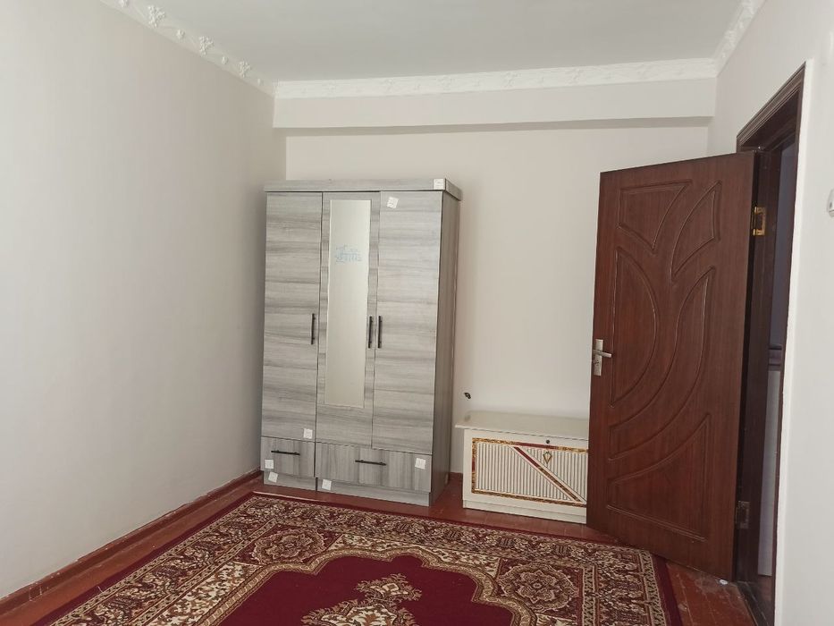 2 xonali uy. 3 qavat. Ijaraga beriladi. Uzoq muddatga.