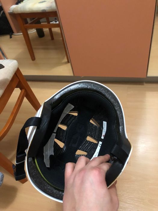 Каски за bmx/dirt jump