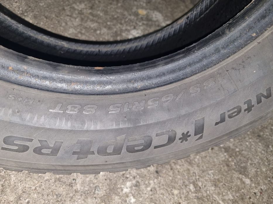 Vând anvelope 185/65/15