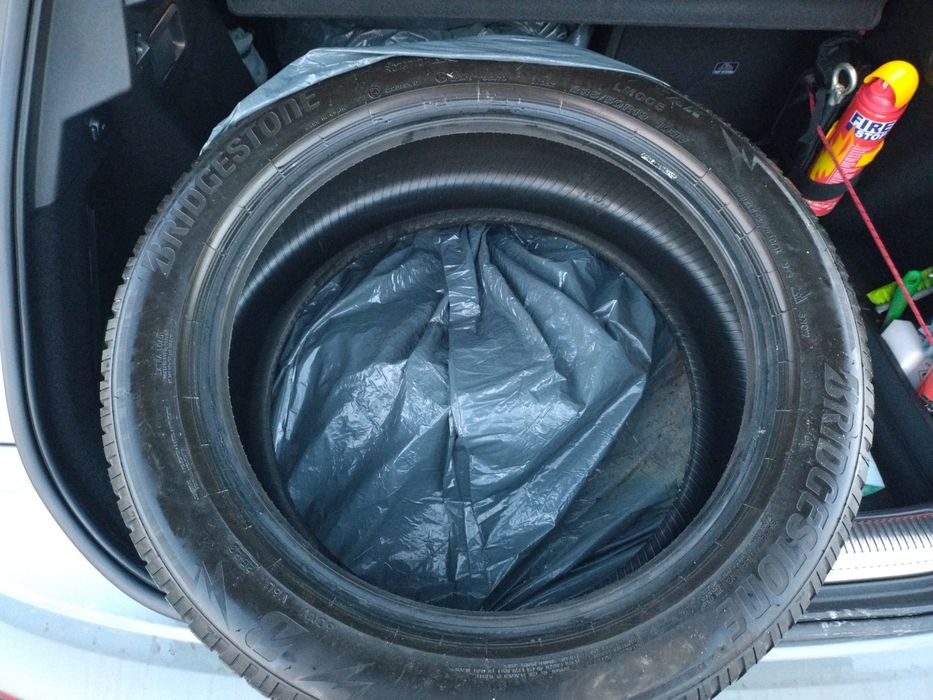 Anvelope/cauciucuri Bridgestone Blizzak 235/50/19 Iarnă M+S