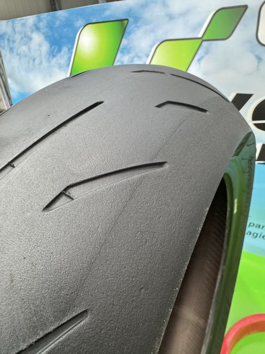 200 55 17 Anvelopa moto 2022 Pirelli Diablo Rosso4 Cauciuc Spate C2262