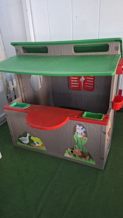 Детска къщичка .