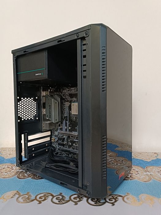 Ryzen 5 2600 MSI B450 Mortar ARGB DeepCool 600w XTech Rgb
В комплекте: