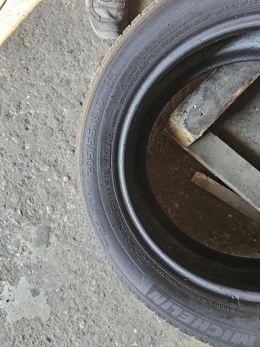 2 anvelope vara 205 55 16 Michelin