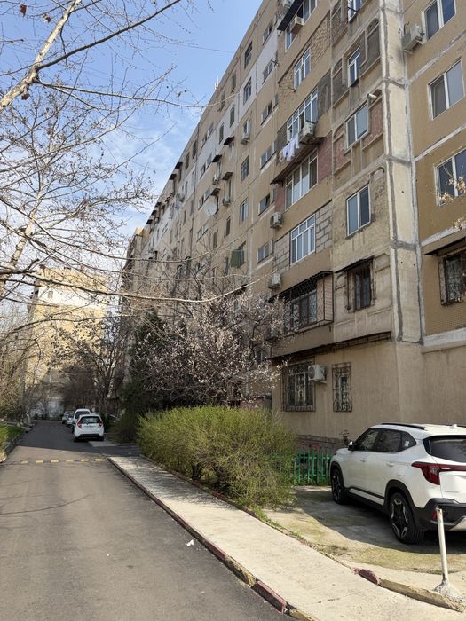 Продам квартиру на Паркентском 2/9/9