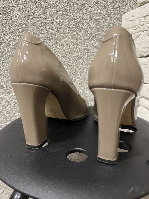 Продам туфли женские