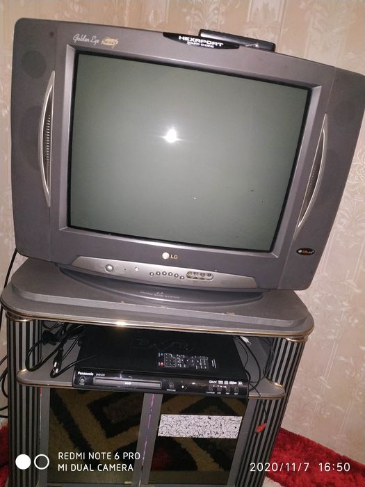 Телевизор тумба двд за всё 850000 тыс