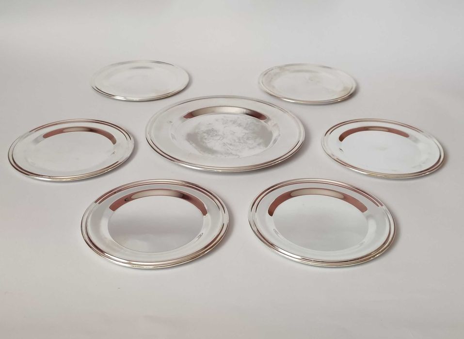 Нов посребрен комплект поставки за чаши и бутилка 6+1