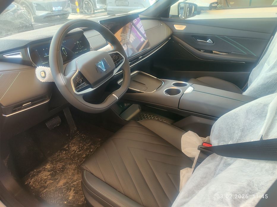 продаётся Deepal SL03 гибрид