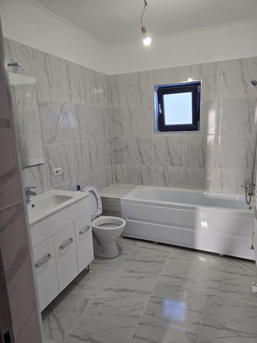 Casă plan parter 3 camere Bârnova